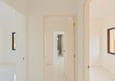 Bare Platinum Unit Arcoe Lipa