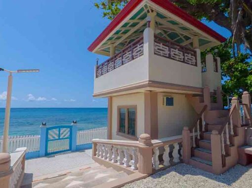 Beachfront AC Room in Calayan Island