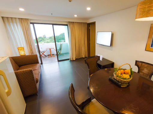Aura Penthouse in One Tagaytay